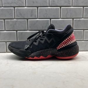 Donovan Mitchell Issue #2 venom shoes black and red US Size 6